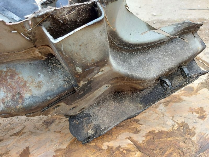 фото №15, Renault grand scenic 3 iii крила лівий задня задній обшивка чверть tegne