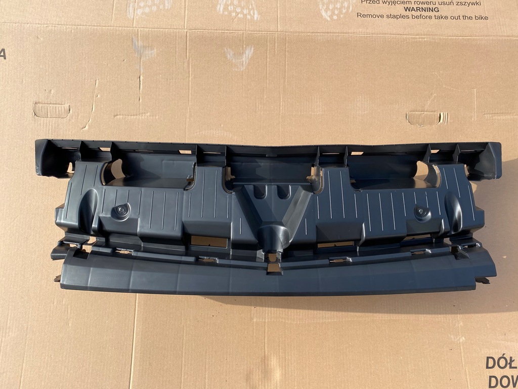 фото №1, Renault kangoo 2008 - решётка радиатора решётка радиатора 8200436706