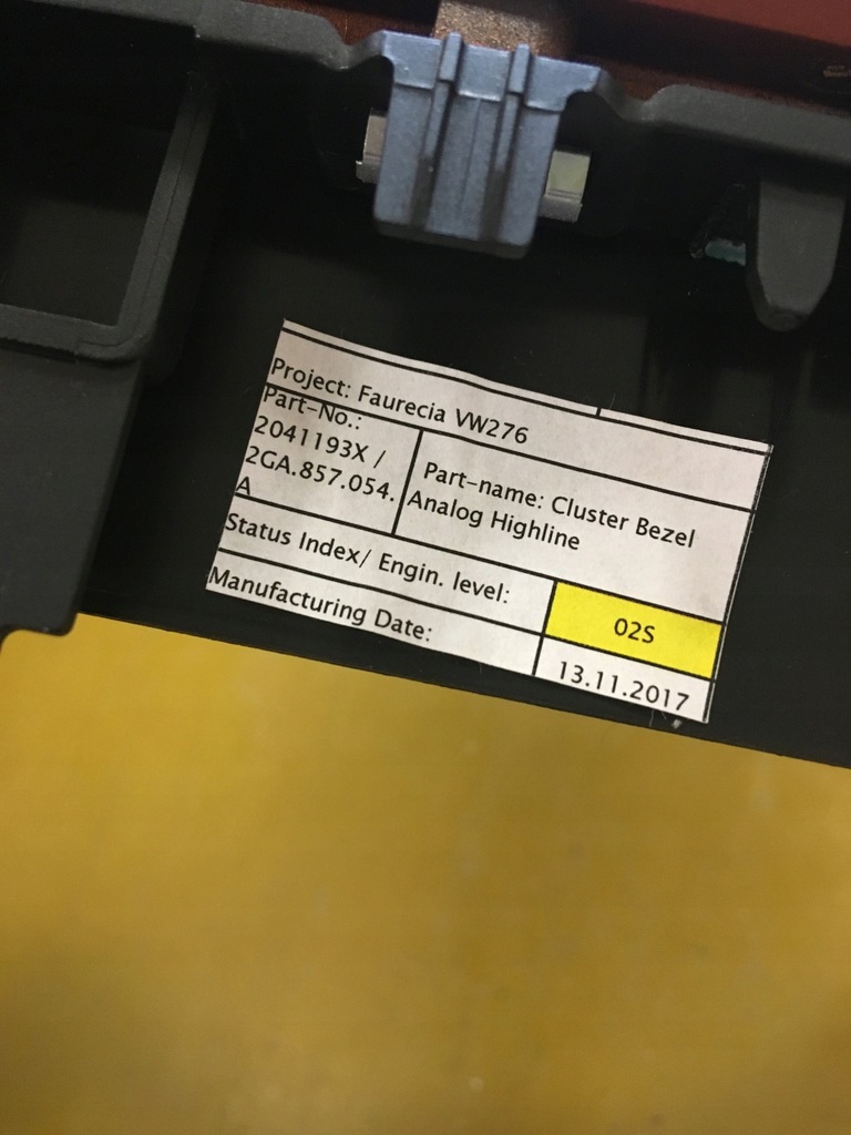 фото №2, Рамка захист спідометра прилади vw t-roc помаранчевий