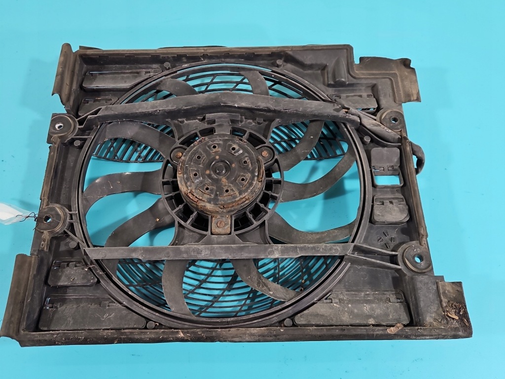 Вентилятор вентилятор кондиционера bmw e39 2.0 r6 Доставка