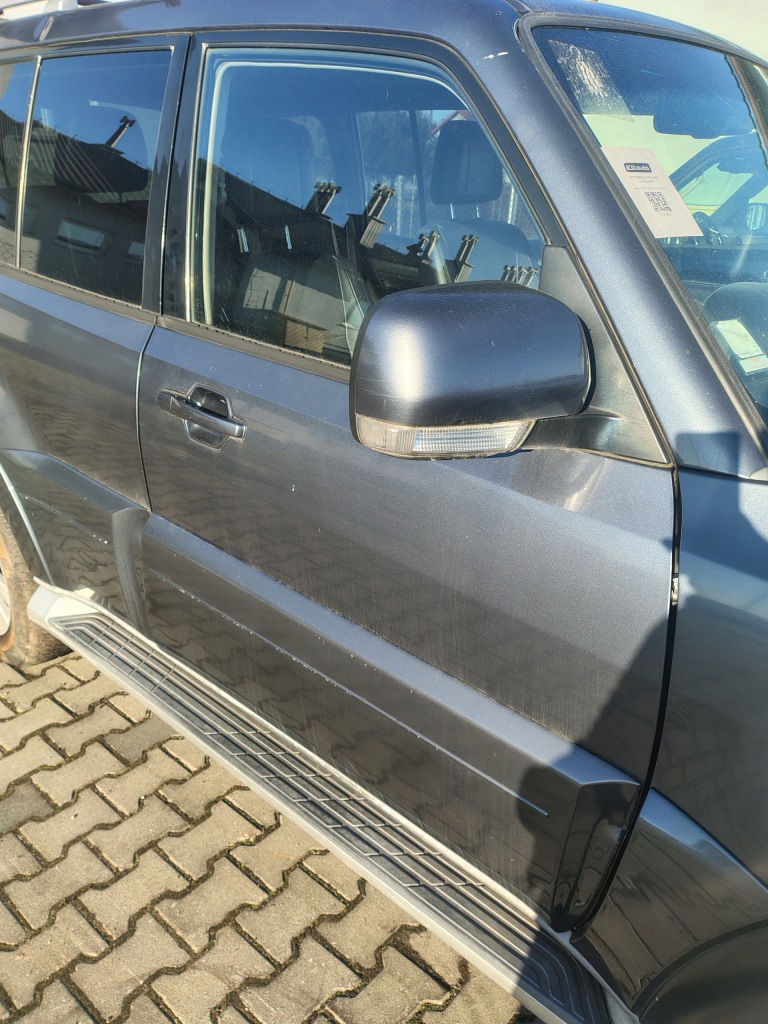 фото №1, Mitsubishi pajero iv 5d дверь правое перед передние голый