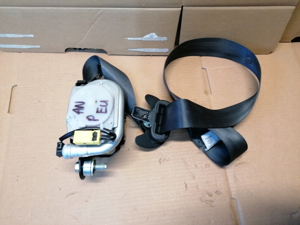 фото №1, Honda accord viii pas передний правый europa перед натяжитель 08-15r