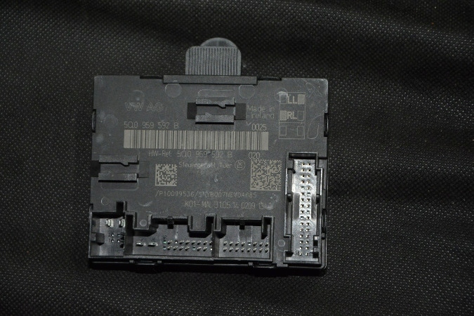 фото №1, Блок управления модуль дверь vw passat b8 5q0959592b