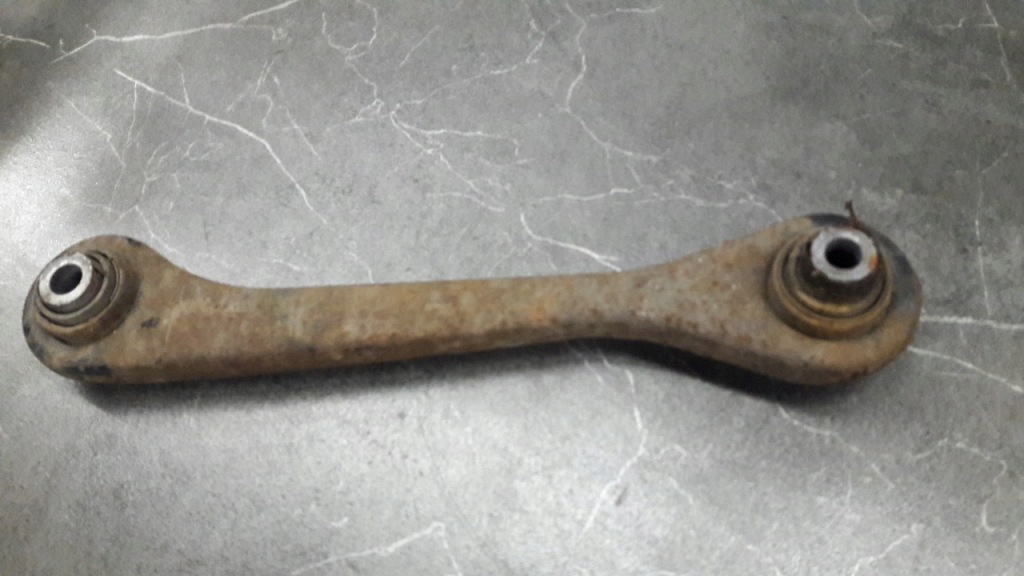 Купити Важіль правий задня golf v