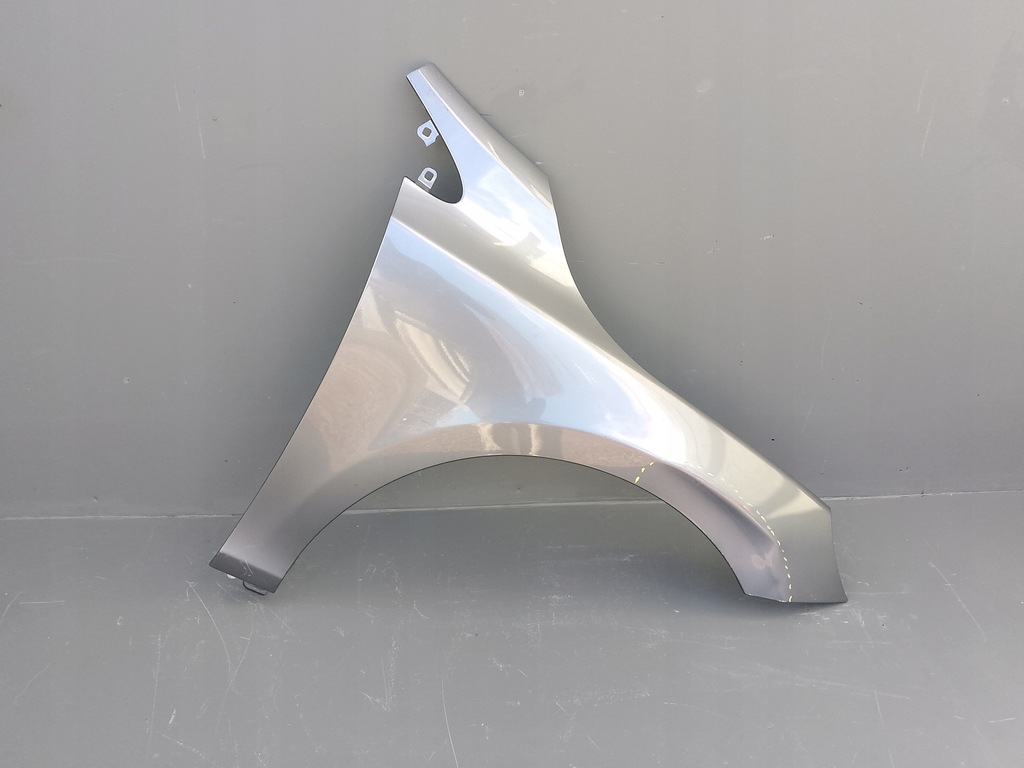 фото №14, Volvo v40 2 ii 2012- крыло правый перед передний ÷