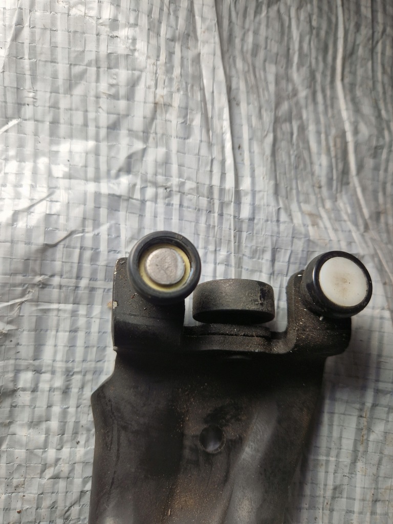 фото №4, Tranist tourneo courier ролик задняя дверь правое