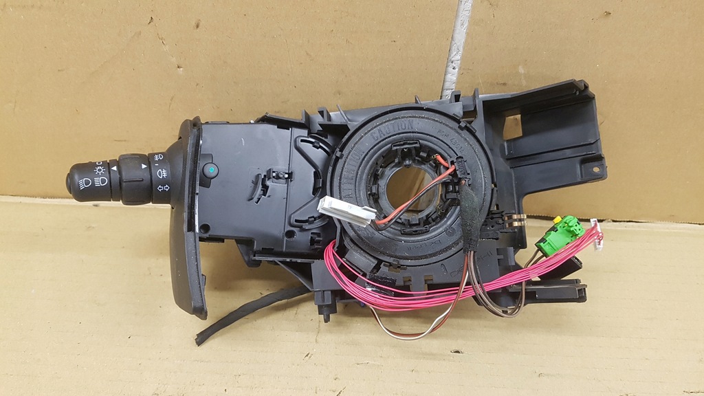 фото №1, Переключатель комбинированный renault clio 3 8200245438