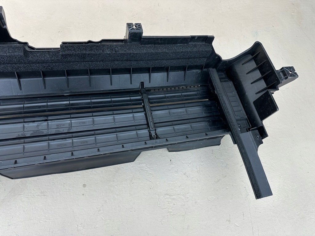 фото №16, Kia sportage v hyundai tucson iv 4 20r- шторка жалюзи воздуховод воздуха