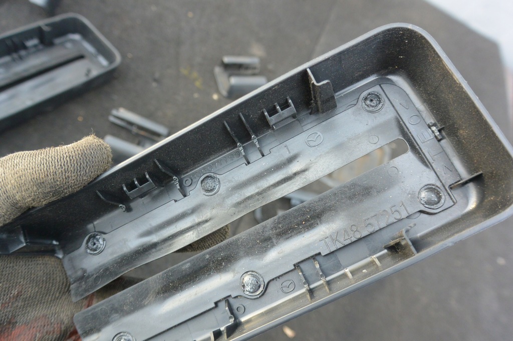 фото №8, Захист напрямна сидіння kpl 7 місць mazda cx9 eu