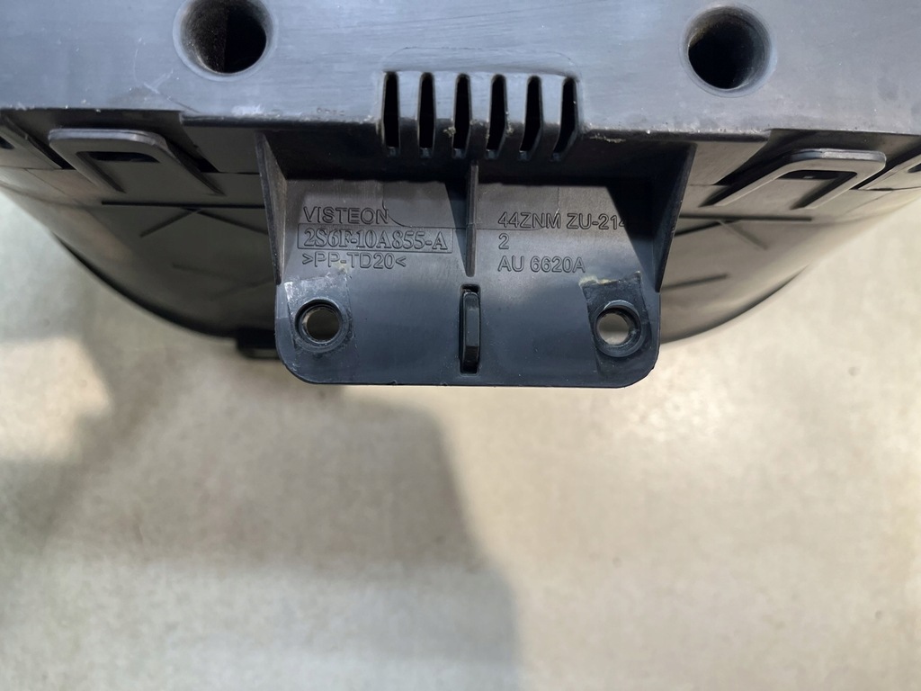 фото №9, Счетчик приборы ford fiesta mk6 1.6 2s6f10a855a