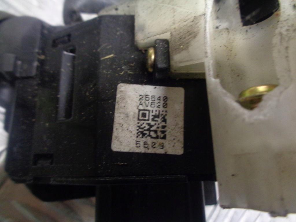 фото №2, Переключатель комбинированный nissan оригинальный номер 25540av620