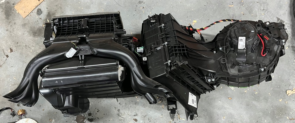 фото №1, Vw t6 multivan обігрівач