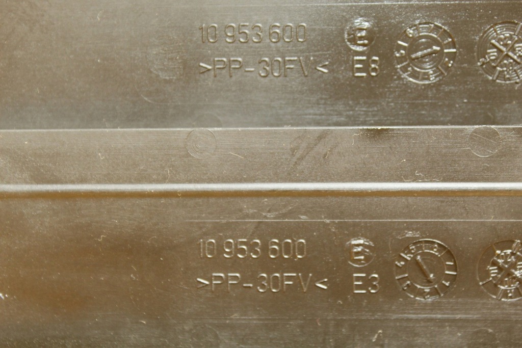 фото №9, Вентилятор корпус вентиляторів радіатора audi a4 b6 8e0121205q