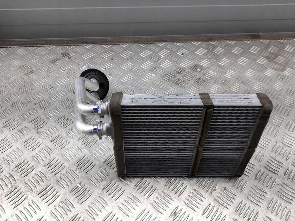 фото №7, Audi q5 sq5 2009 с передний радиатор отопителя