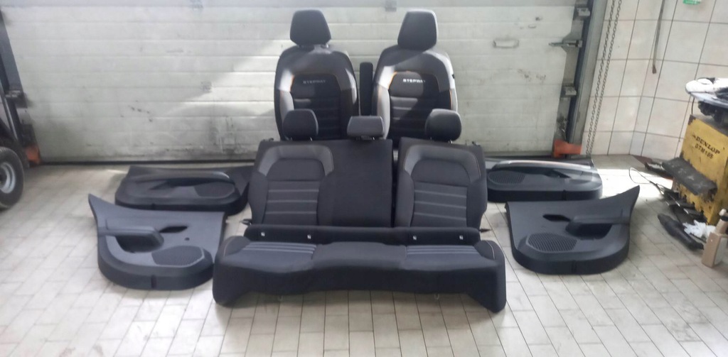 фото №12, Сидіння сидіння заднє сидіння комплект dacia sandero iii stepway стан jak nowe