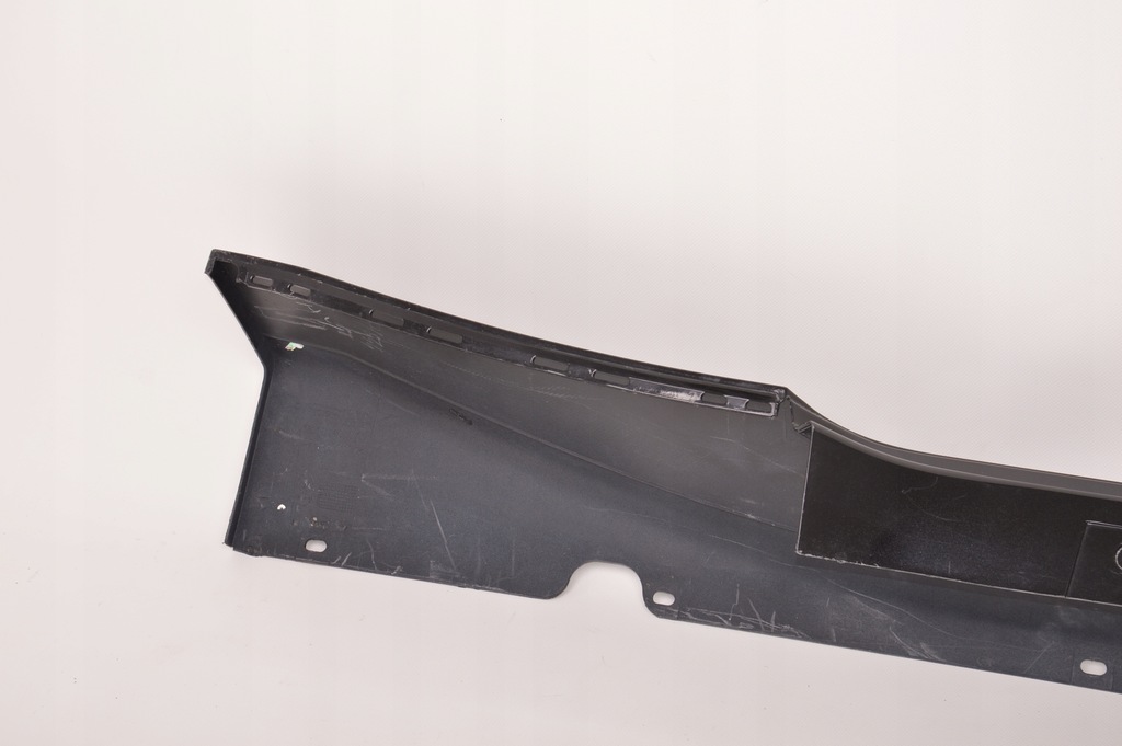 фото №8, Maserati granturismo молдинг накладка порог левая