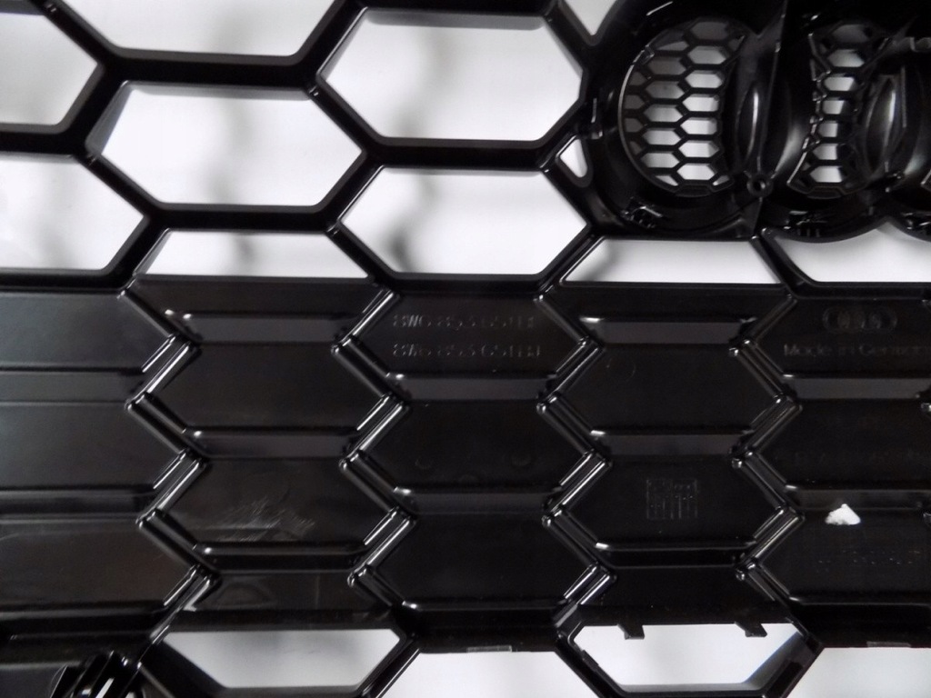 фото №9, Audi a5 8w6 lci s-line решётка радиатора / решётка радиатора - 10523