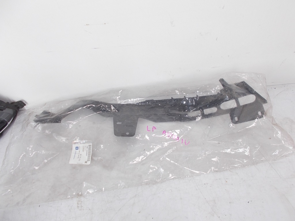 Поворотник решітка омивач astra iv рестайлінг Ціна