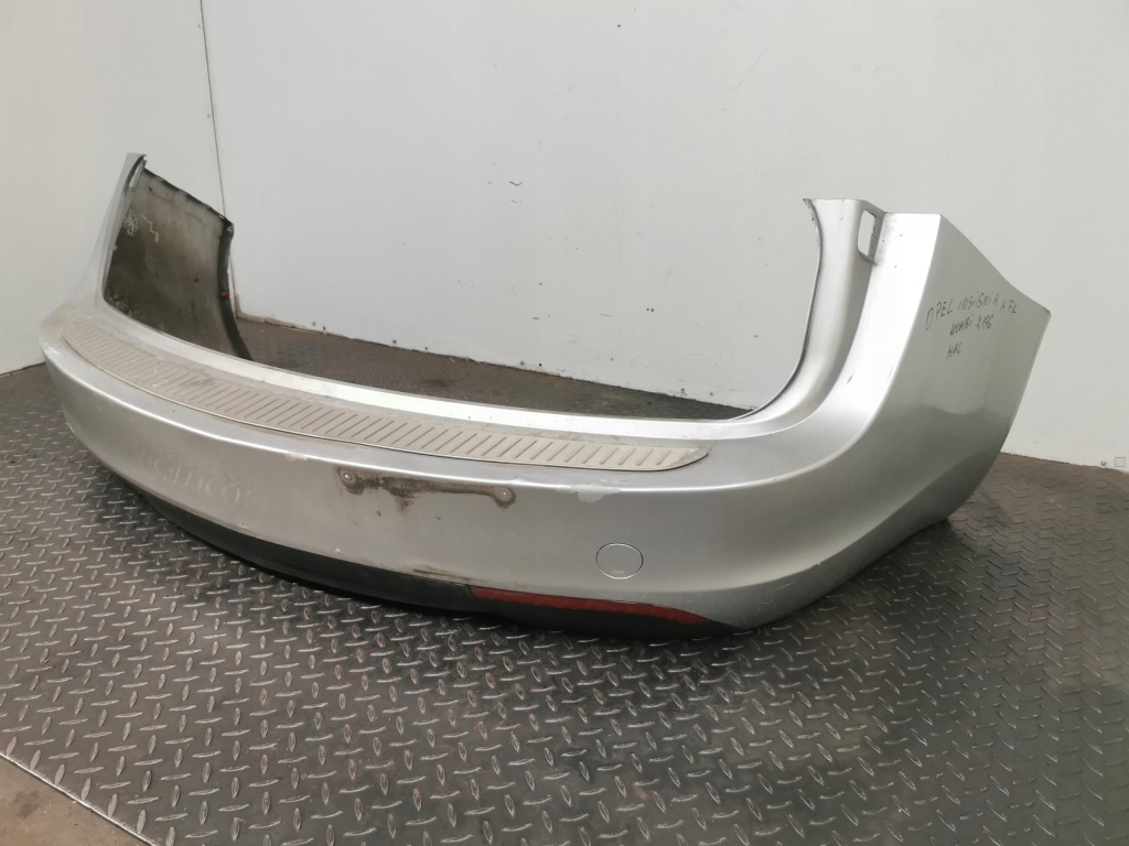 Бампер задняя opel insignia 08-14 pdc универсал z176 Цена