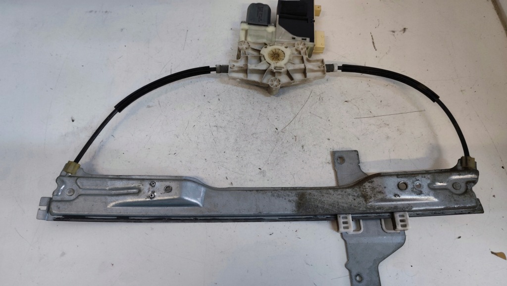 фото №1, Моторчик стекло citroen оригинальный номер 9681575280