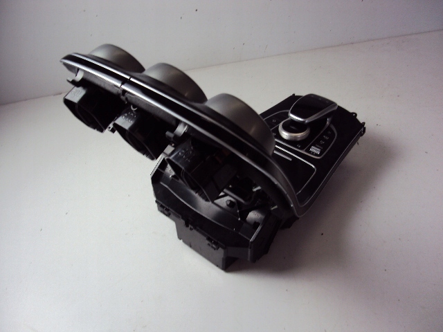 фото №10, Панель радио кондиционера mercedes c-klasa w205 fl