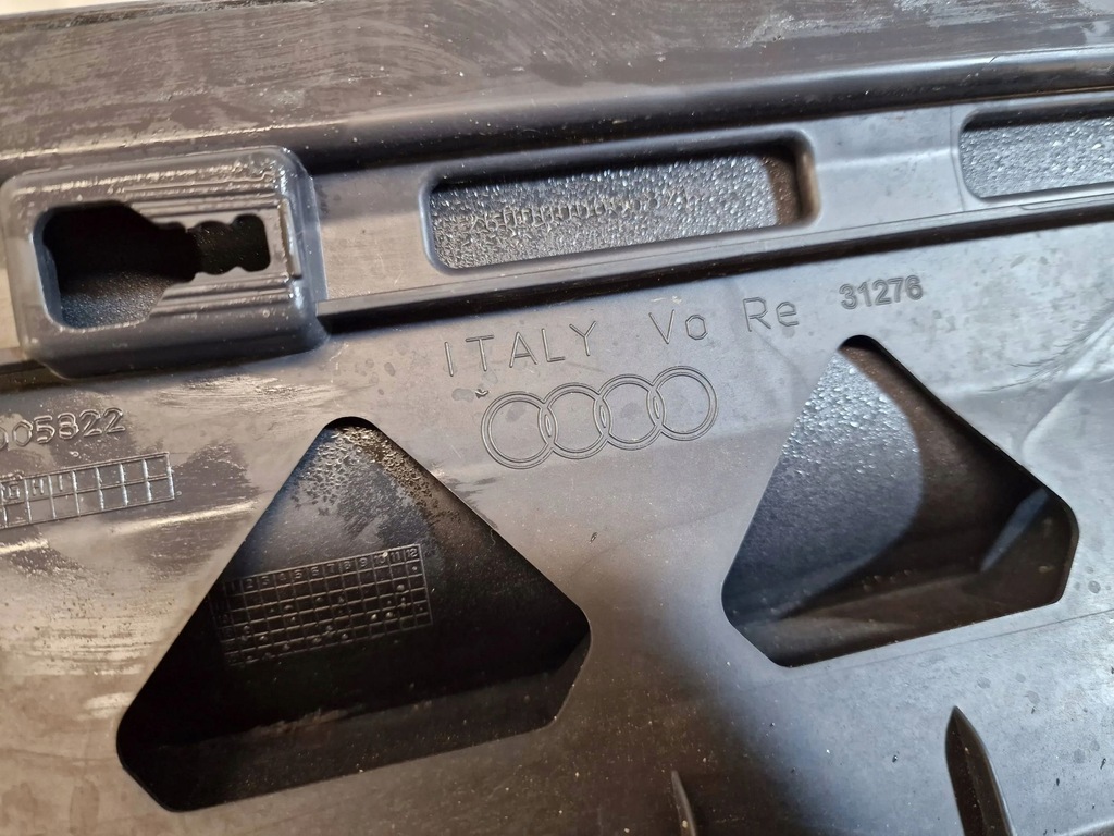 фото №7, Audi q8 rsq8 4m8 молдинг двері передня права