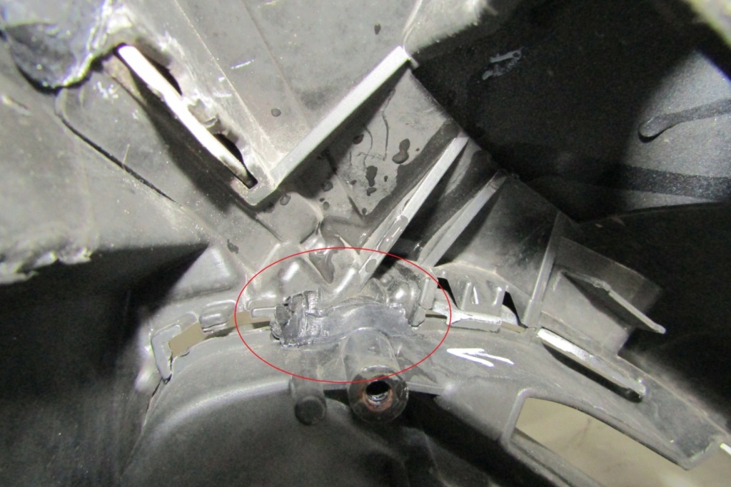 Бампер перед передній mazda 3 iii lift 17- Оригінал