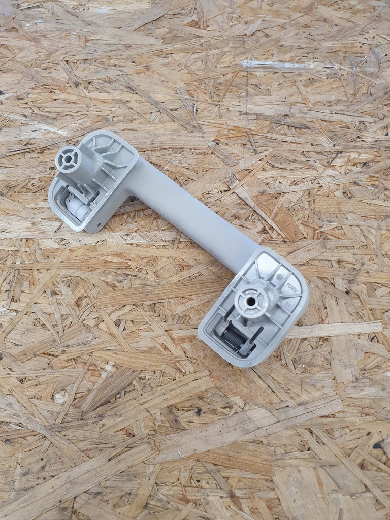 фото №4, Town & country 2015 ручка / кронштейн левый задняя