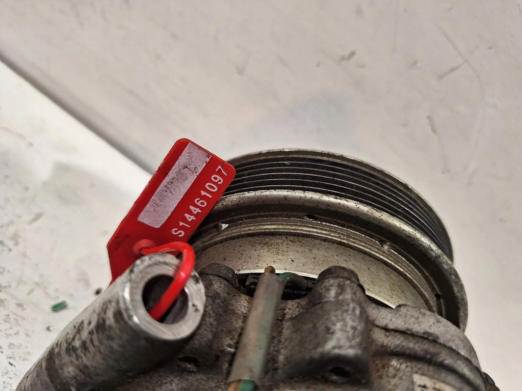 фото №8, Компрессор кондиционера 8200600122 renault clio iii 1.4 16v 05-