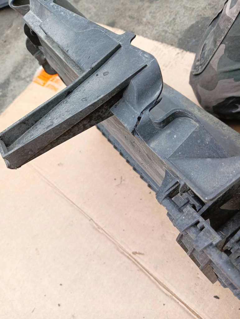 фото №6, Жалюзі жалюзі повітропровід впуск повітря bmw x3 e83 2.0d