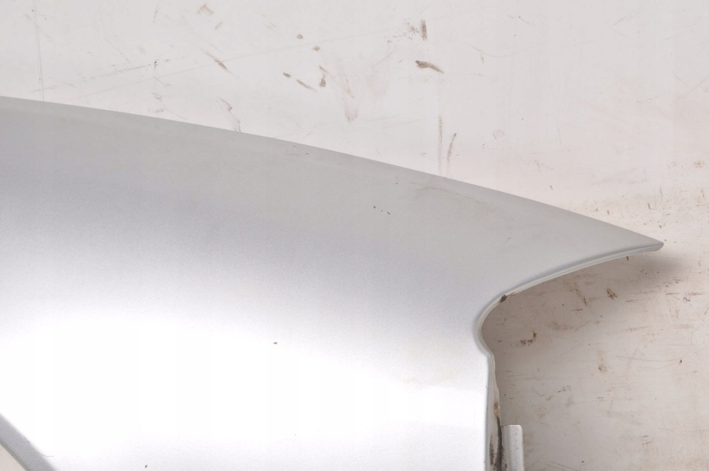 Chrysler 300m крило правий перед передній Ціна