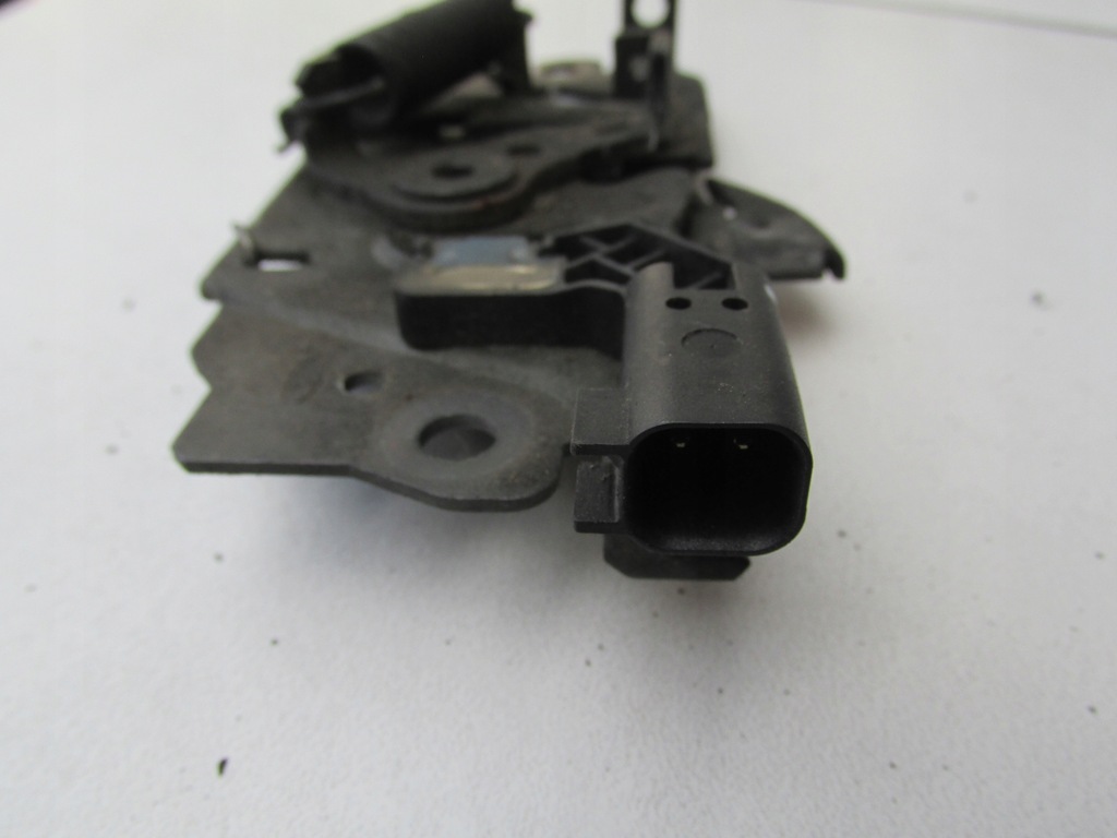 фото №3, Ford оригінальний номер bm5a16700bc замок капот