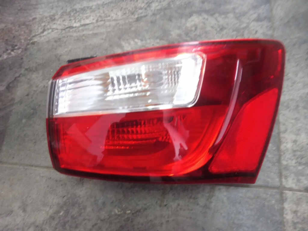 фото №1, Kia rio iii sedan лампа правая задняя угловая