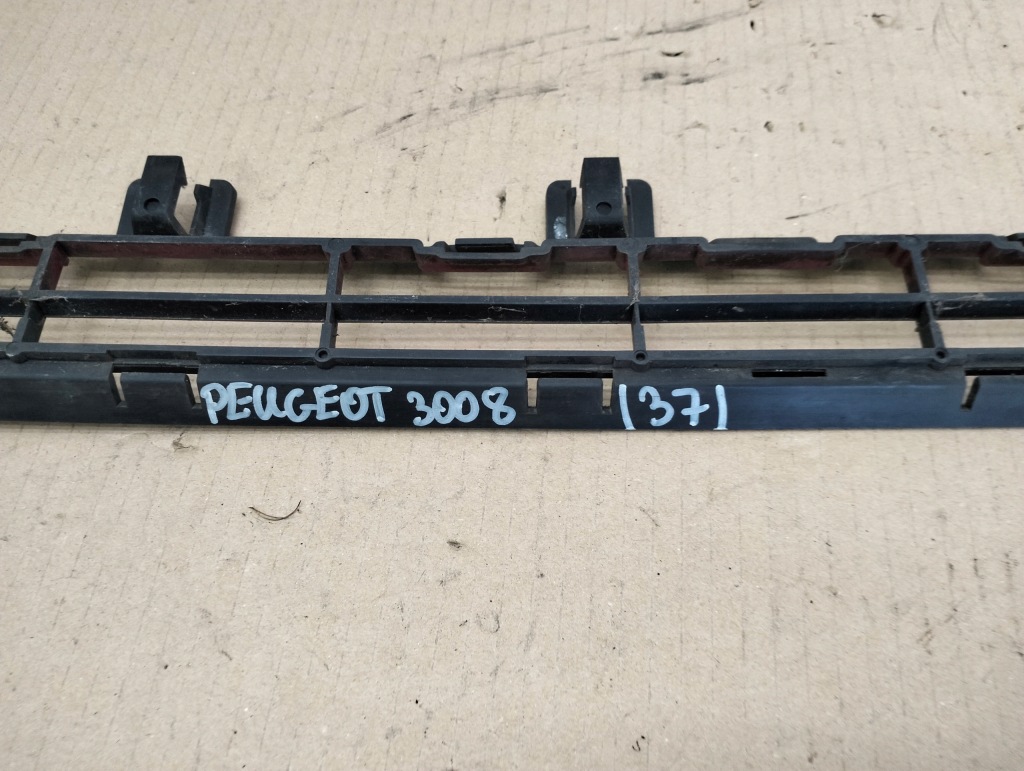 фото №6, Решётка средняя бампер перед peugeot 3008 i lata 2009-2016 9685625677