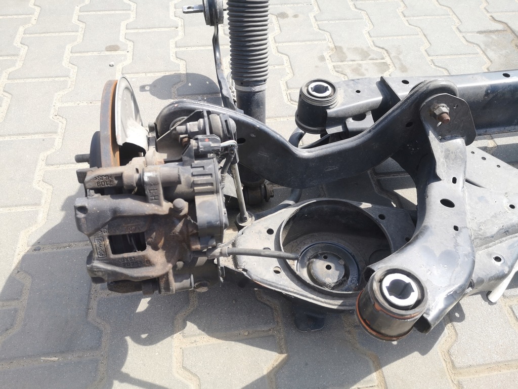 фото №7, Ford focus mk4 kombi підрамник підрамник задня