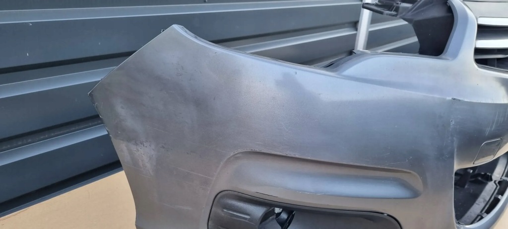 Citroen c4 ii 2010- бампер перед оригинал b025 с Разборки