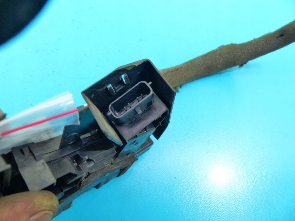 фото №7, Замок перед правый 4pin renault talisman europa