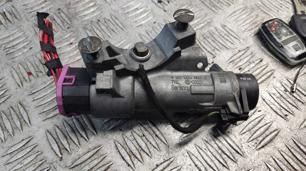 фото №9, Набір стартовий seat ibiza iii 1.2 12v 03e906033p