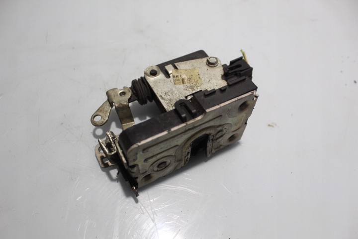 фото №2, Замок правый задняя дверь dacia sandero i