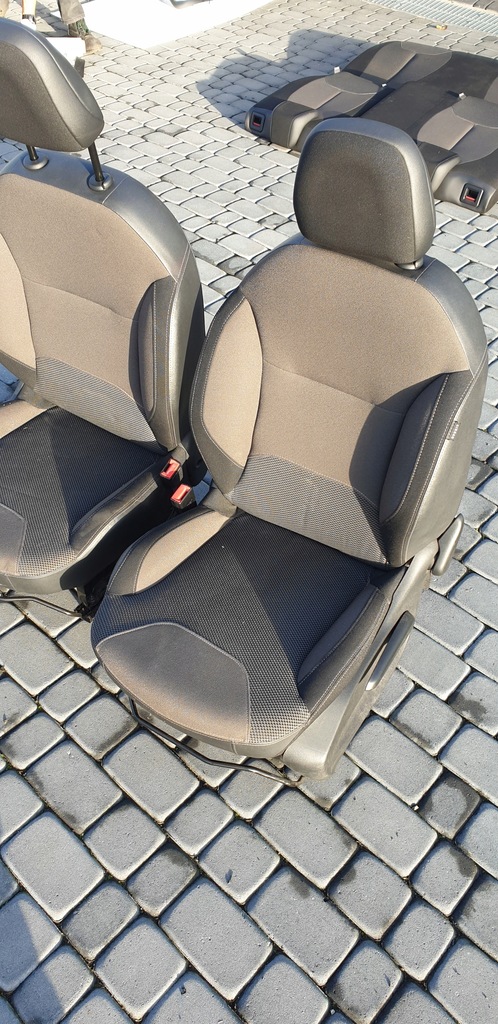 фото №1, Сиденье передний левый citroen c3 ii 2013-2016 lift