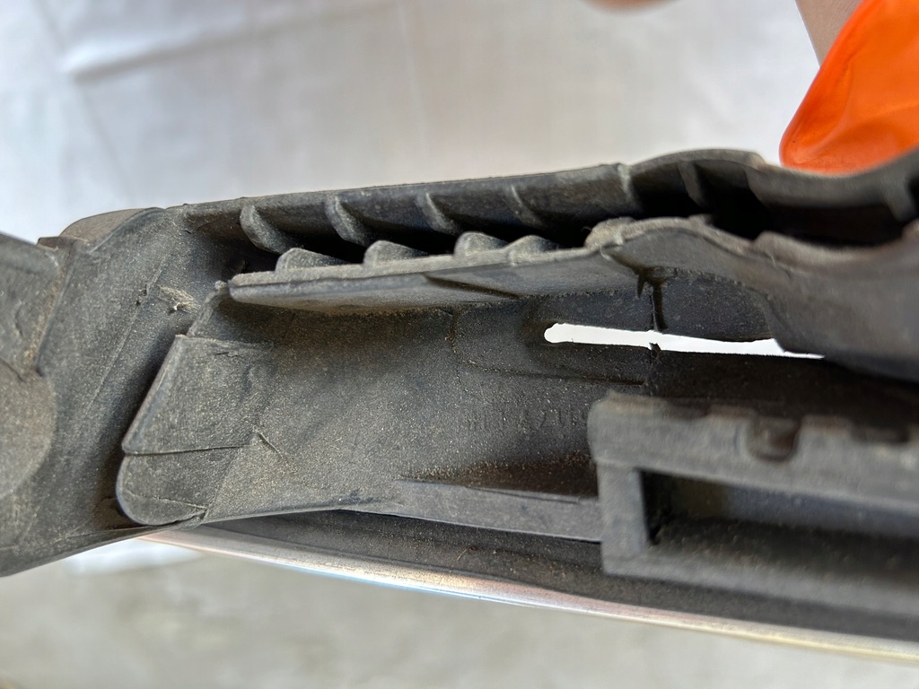 фото №5, Молдинг декоративная крыша левая хром 5c3853975 vw new beetle