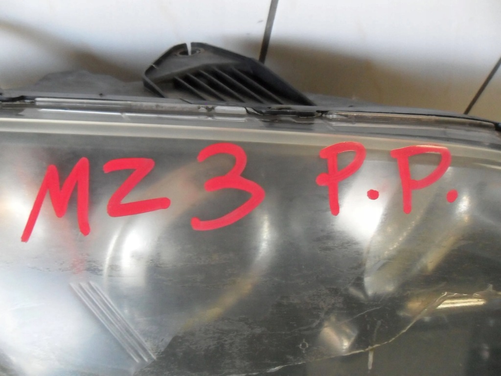 фото №8, Mazda 3 bk 2004 лампа фара правый перед передний