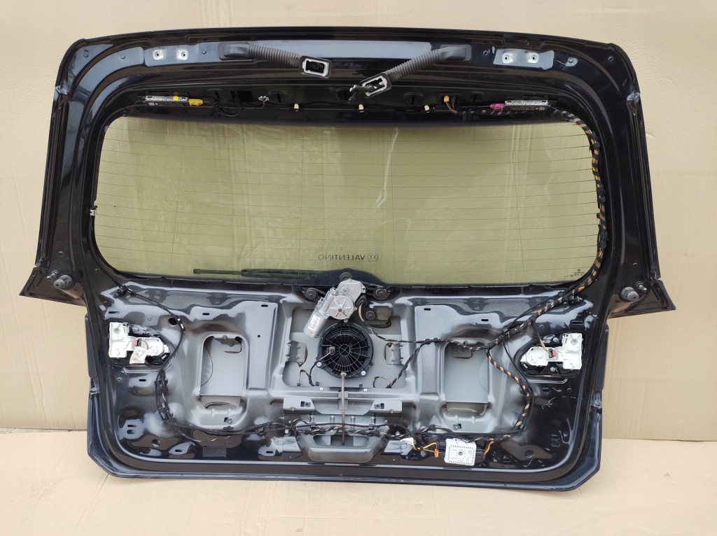 фото №10, Крышка багажника задняя задняя vw golf 7 vii sportsvan 2015 eu целая
