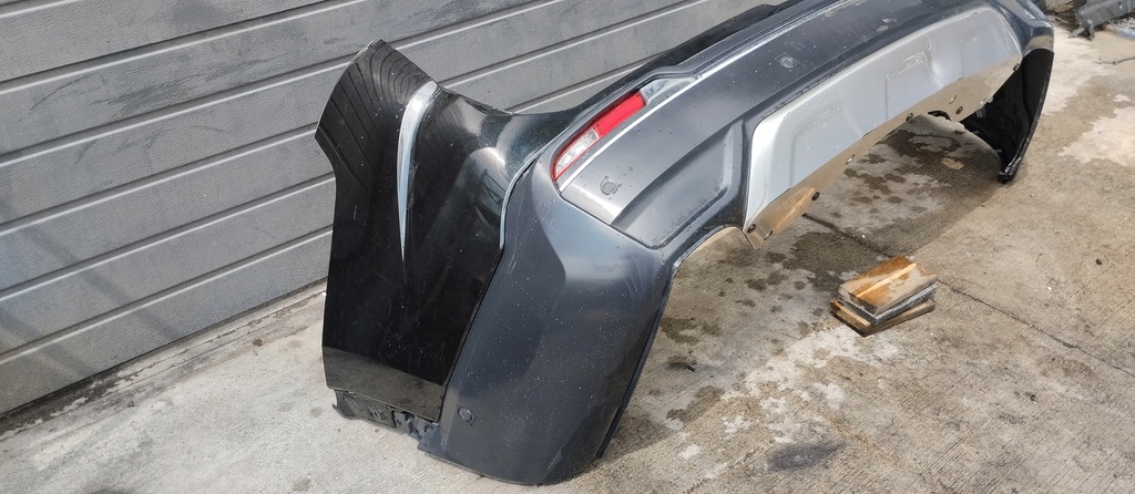 фото №8, Бампер задній задня jeep commander ii 21r-25r kompletny