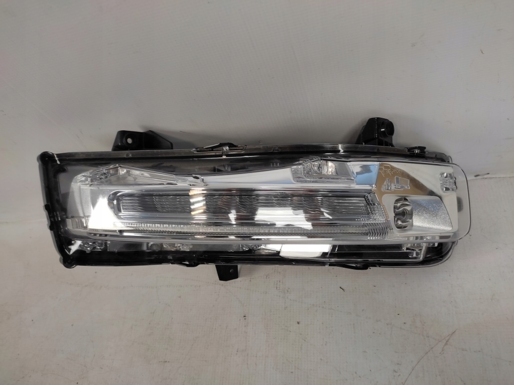 фото №1, Ford mustang vi поворотник правий led 2018-