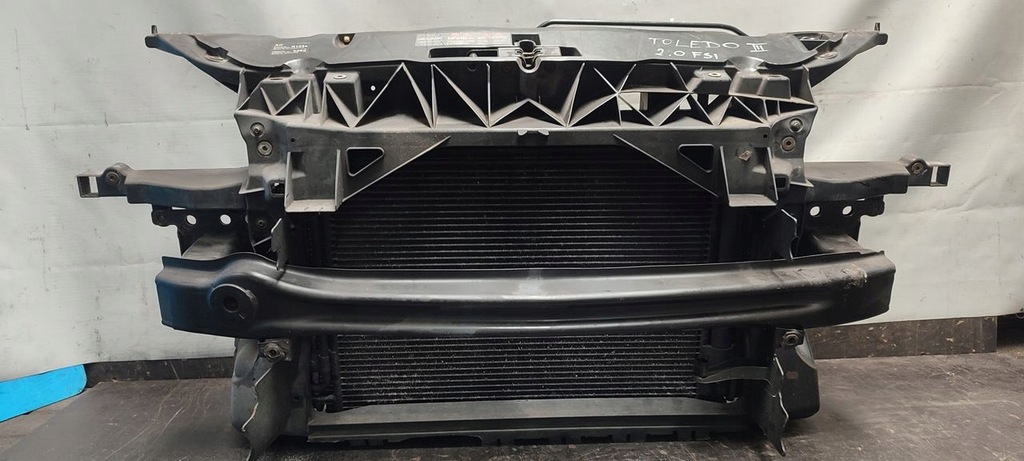 фото №8, Pas передний усилитель передний seat toledo iii 2,0 fsi