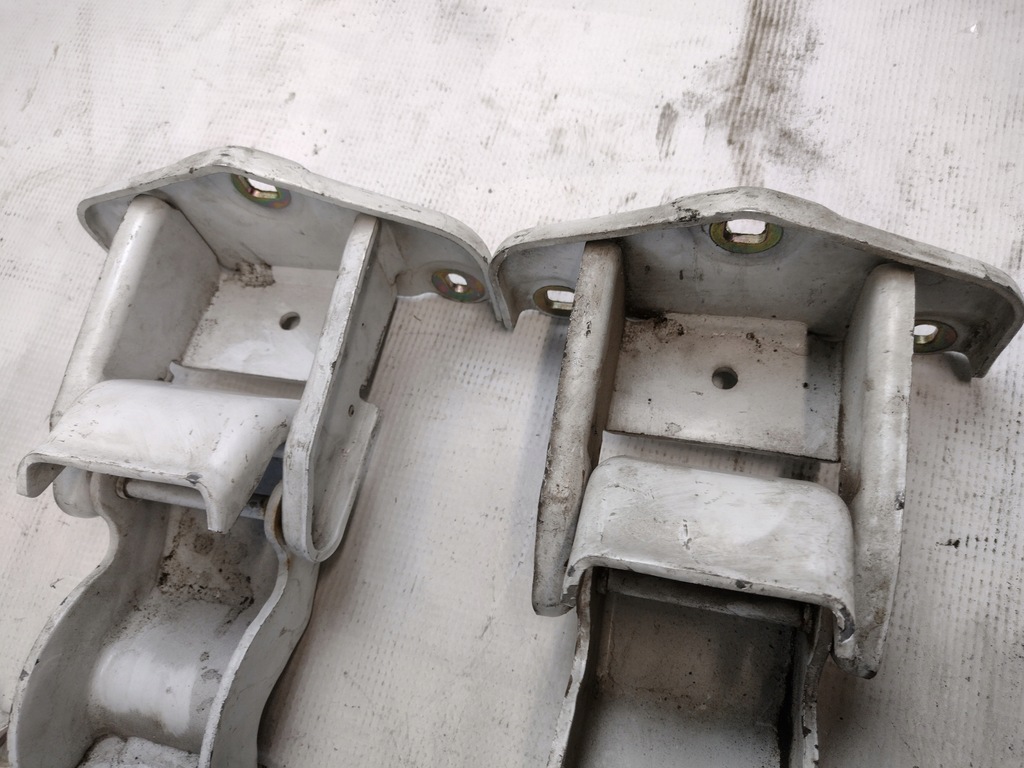 фото №8, Петли дверь левый задняя opel vivaro