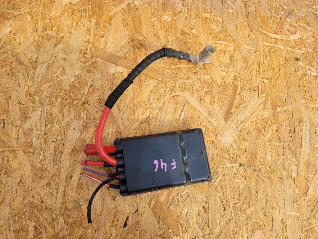 фото №1, Распределитель аккумулятор bmw 2 f46