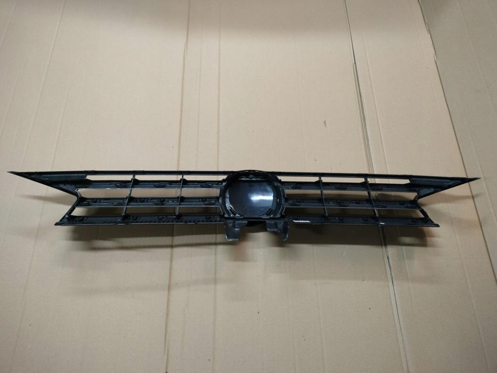 фото №4, Vw touran ii 2015- решётка радиатора решётка радиатора pod радар перед оригинал