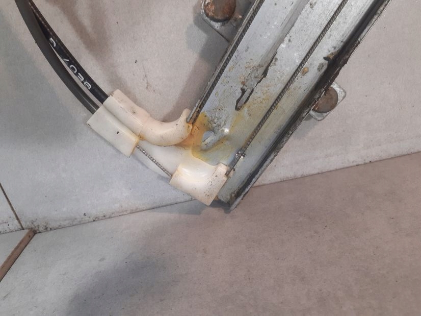 фото №6, Підйомник скло правий перед kia clarus i